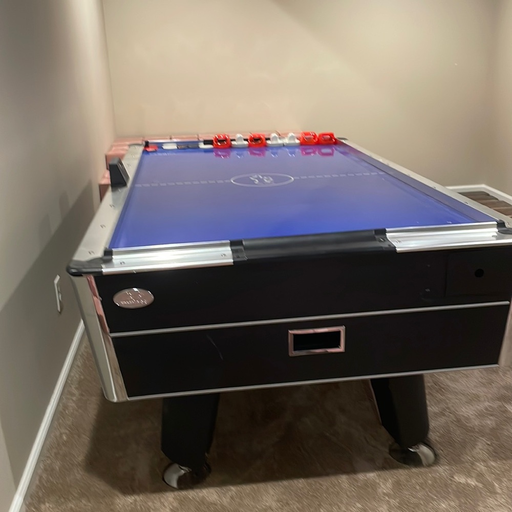 I am selling a air hockey table for kids